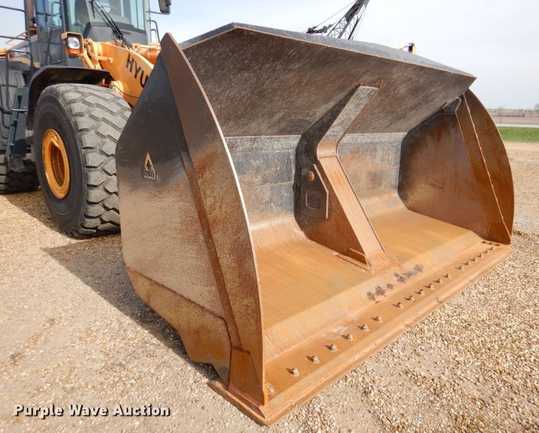 image for item DK1991 2013 Hyundai HL 780XTD-9A  wheel loader