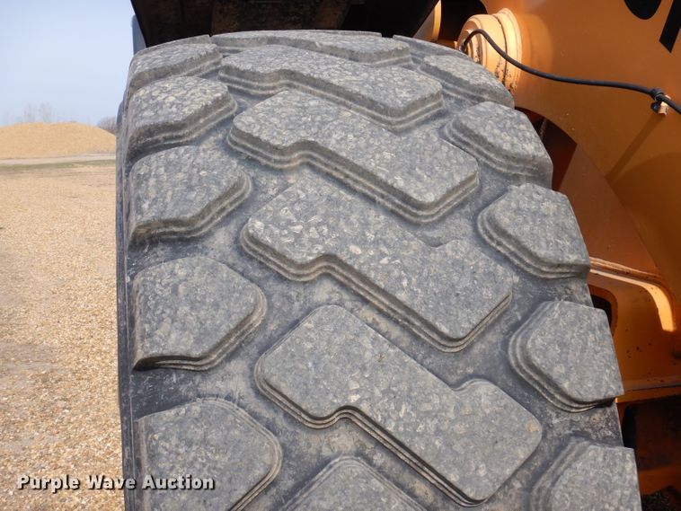 image for item DK1991 2013 Hyundai HL 780XTD-9A  wheel loader