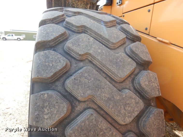 image for item DK1991 2013 Hyundai HL 780XTD-9A  wheel loader