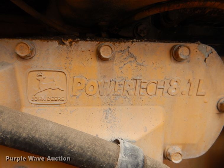 image for item DK1994 2001 John Deere 770CH  motor grader