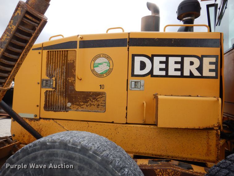 image for item DK1994 2001 John Deere 770CH  motor grader