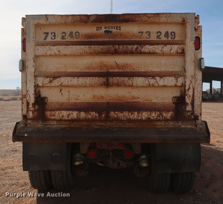 image for item DK3578 1988 Mack DM690S  dump truck