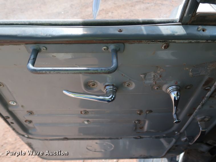 image for item DK3578 1988 Mack DM690S  dump truck