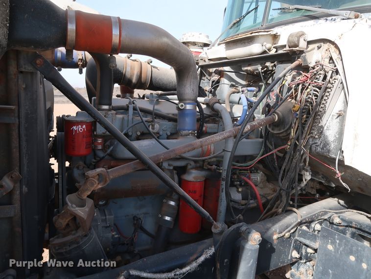 image for item DK3578 1988 Mack DM690S  dump truck