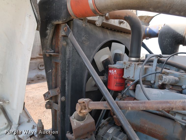 image for item DK3578 1988 Mack DM690S  dump truck