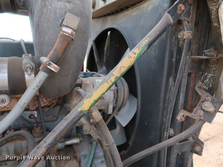 image for item DK3578 1988 Mack DM690S  dump truck