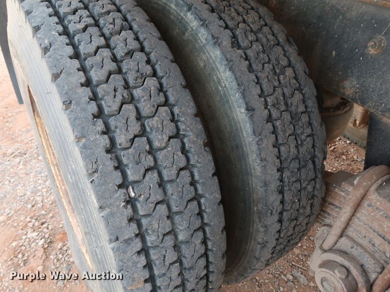 image for item DK3578 1988 Mack DM690S  dump truck