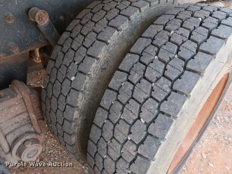 image for item DK3578 1988 Mack DM690S  dump truck