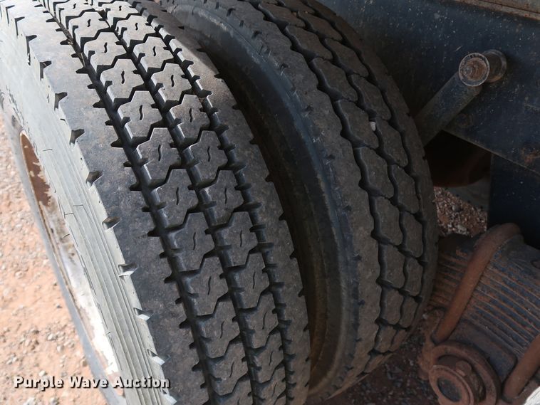 image for item DK3578 1988 Mack DM690S  dump truck