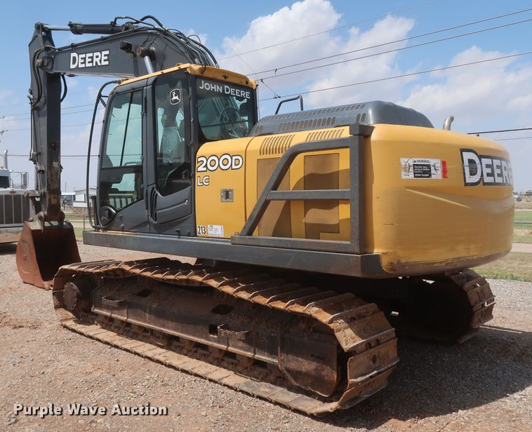 image for item DK3689 2011 John Deere 200D LC  excavator