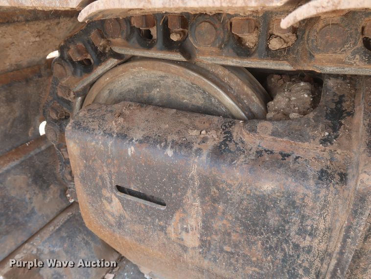 image for item DK3689 2011 John Deere 200D LC  excavator