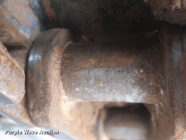 image for item DK3689 2011 John Deere 200D LC  excavator