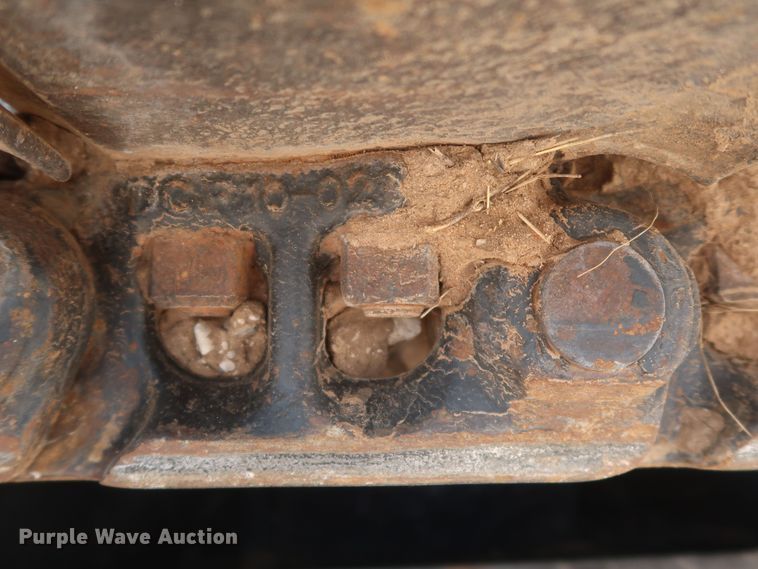 image for item DK3689 2011 John Deere 200D LC  excavator