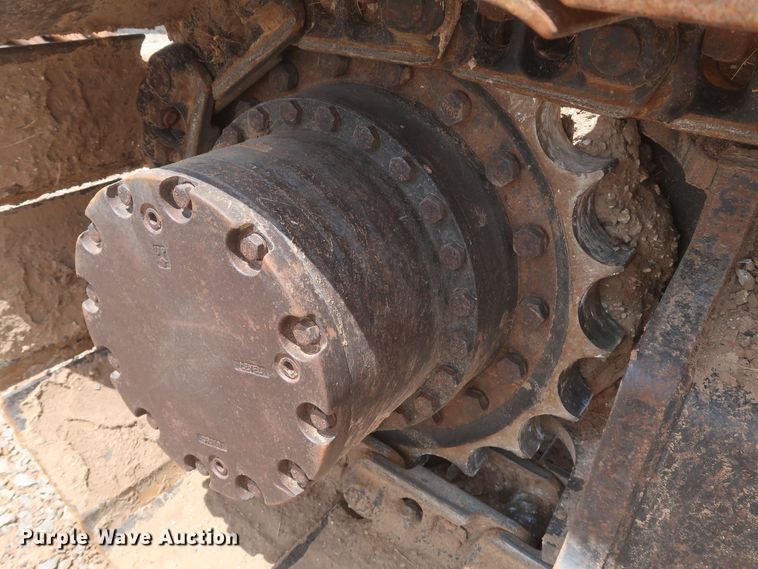 image for item DK3689 2011 John Deere 200D LC  excavator