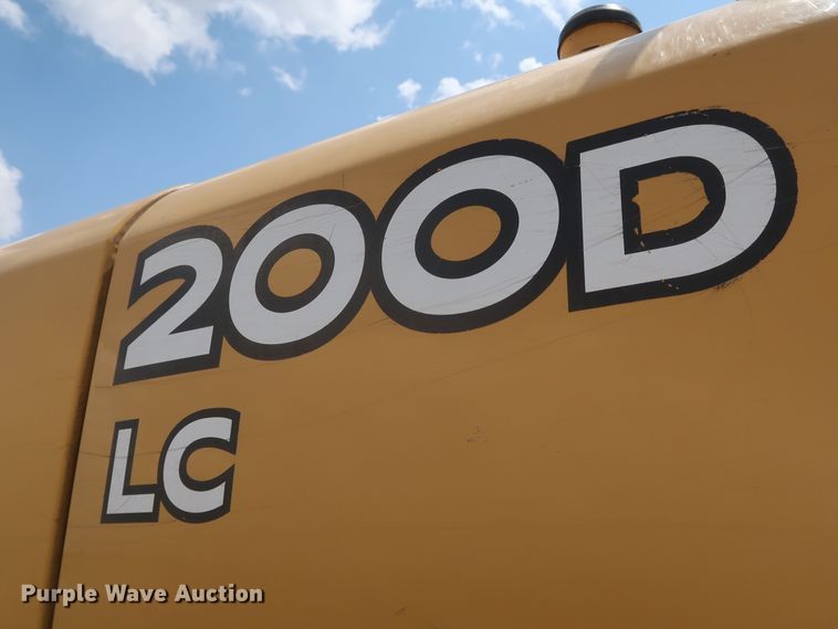 image for item DK3689 2011 John Deere 200D LC  excavator