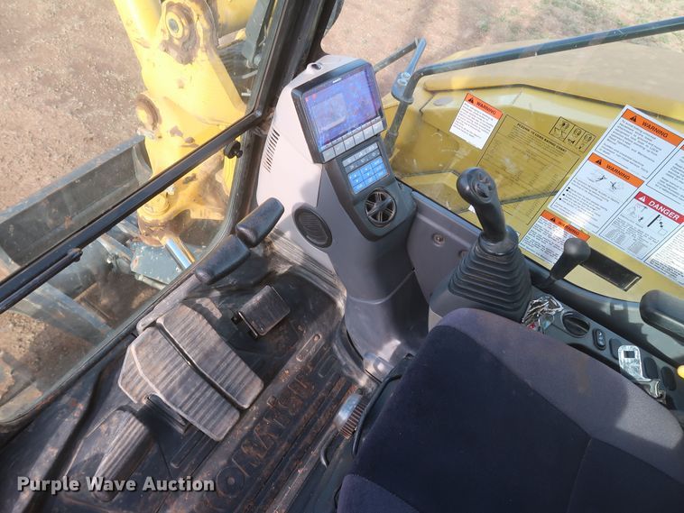 image for item DK3691 2018 Komatsu PC88MR-10  mini excavator