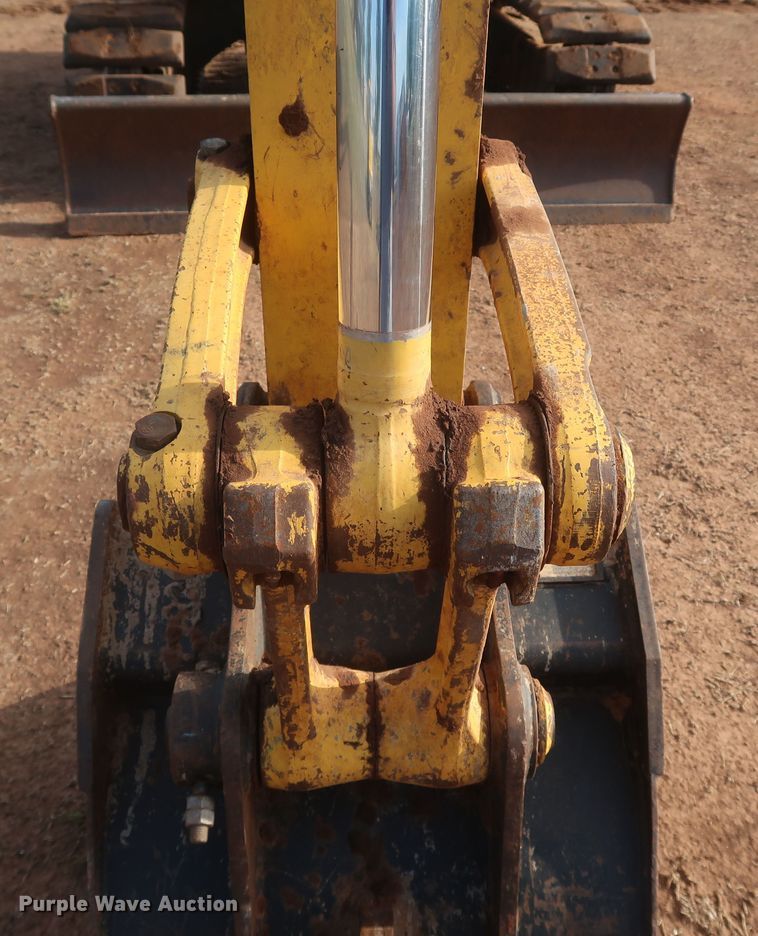 image for item DK3691 2018 Komatsu PC88MR-10  mini excavator