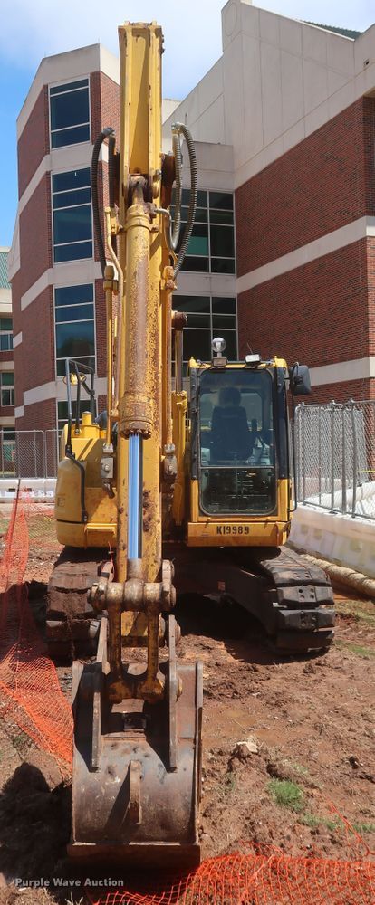 image for item DK3692 2019 Komatsu PC138USLC-11  excavator