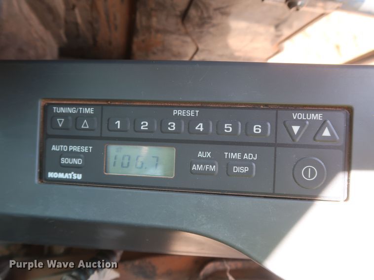 image for item DK3692 2019 Komatsu PC138USLC-11  excavator