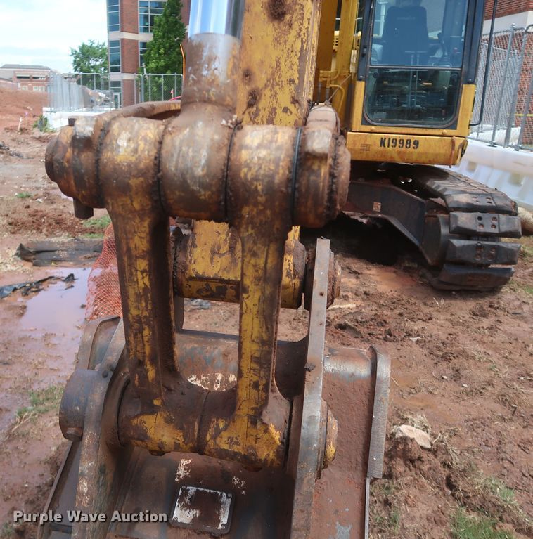 image for item DK3692 2019 Komatsu PC138USLC-11  excavator