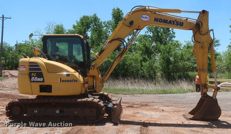 image for item DK3693 2018 Komatsu PC88MR-10  mini excavator