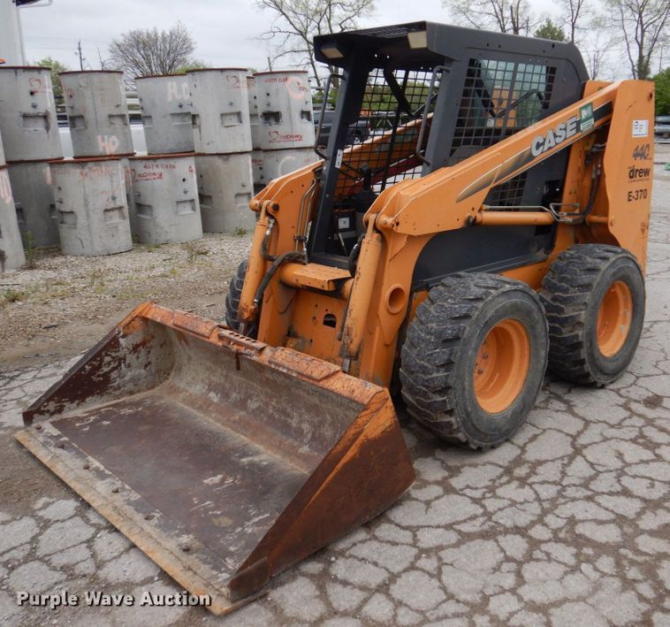 image for item DL3750 2007 Case 440  skid steer loader