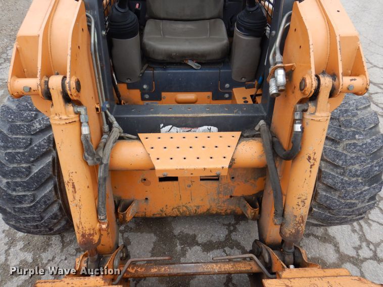 image for item DL3750 2007 Case 440  skid steer loader