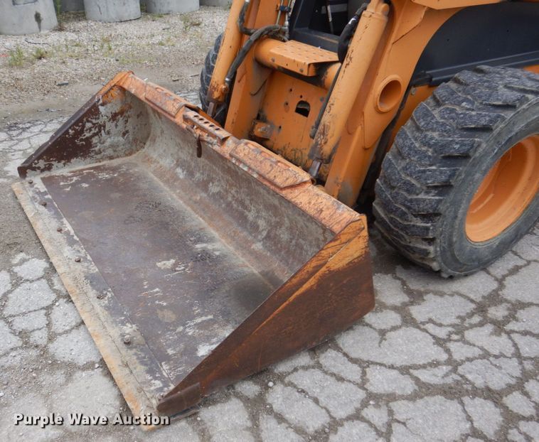 image for item DL3750 2007 Case 440  skid steer loader
