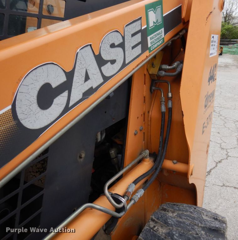 image for item DL3750 2007 Case 440  skid steer loader