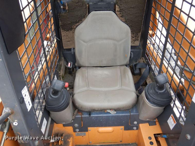 image for item DL3750 2007 Case 440  skid steer loader