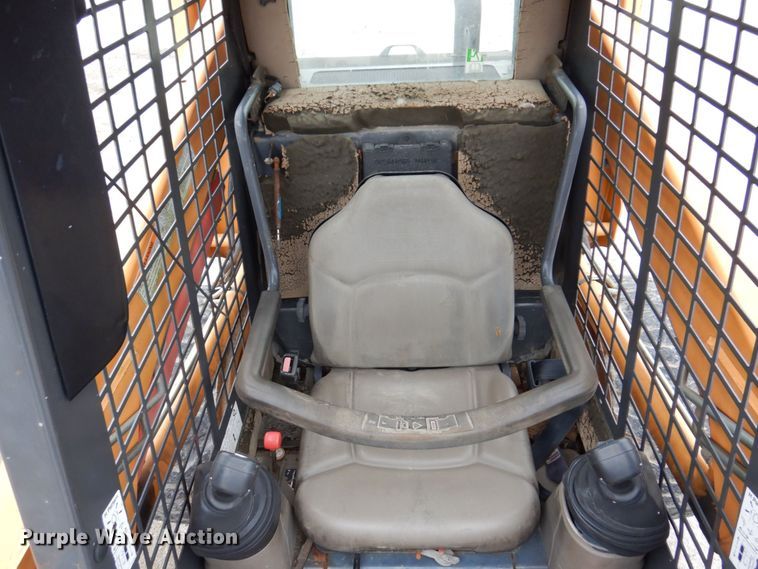 image for item DL3750 2007 Case 440  skid steer loader