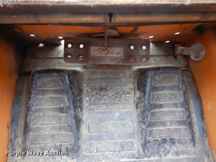 image for item DL3750 2007 Case 440  skid steer loader