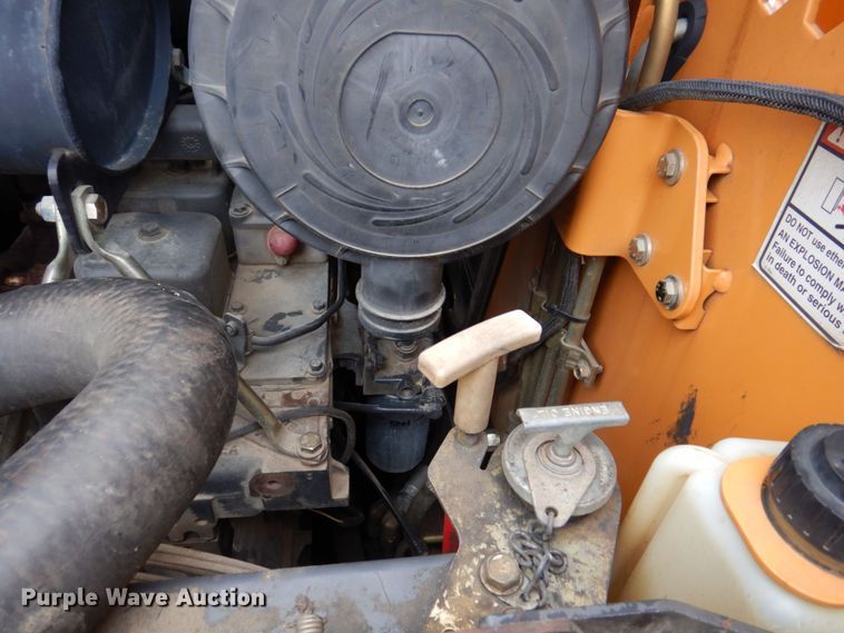 image for item DL3750 2007 Case 440  skid steer loader