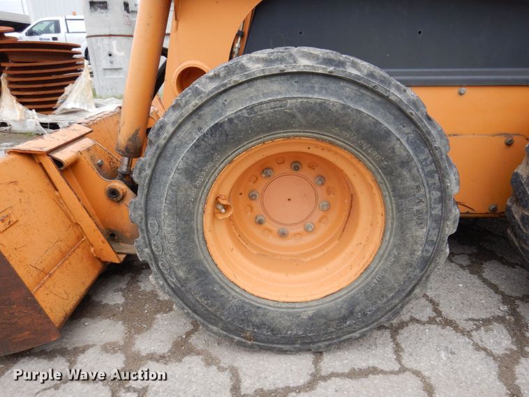 image for item DL3750 2007 Case 440  skid steer loader
