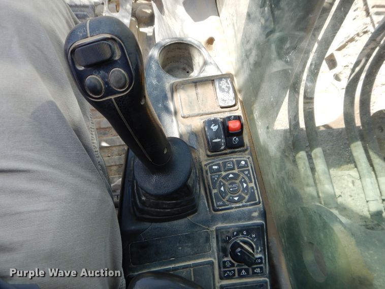 image for item DM4492 Volvo EC300EL  excavator