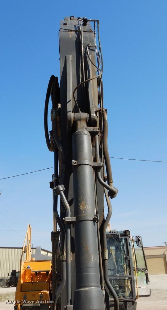 image for item DM4492 Volvo EC300EL  excavator