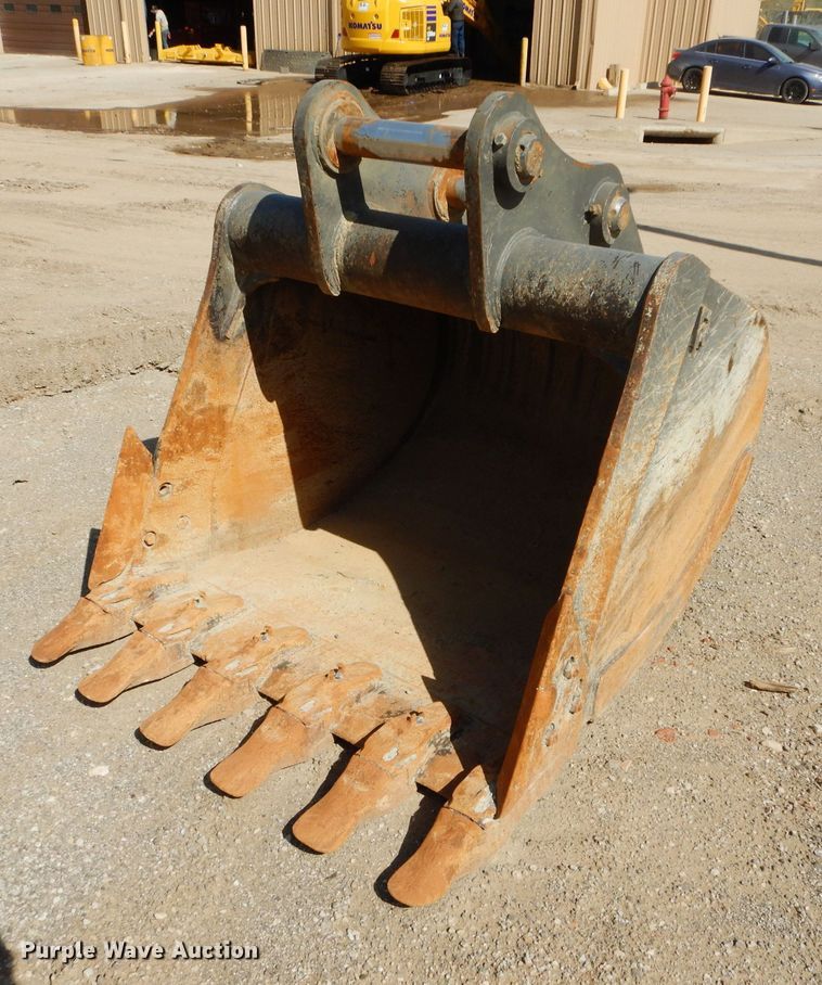 image for item DM4492 Volvo EC300EL  excavator