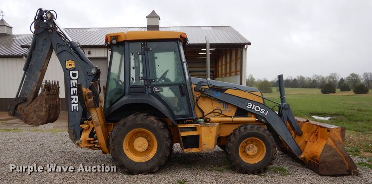 image for item DM4493 2007 John Deere 310SJ  backhoe