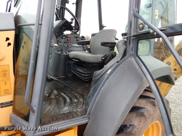 image for item DM4493 2007 John Deere 310SJ  backhoe