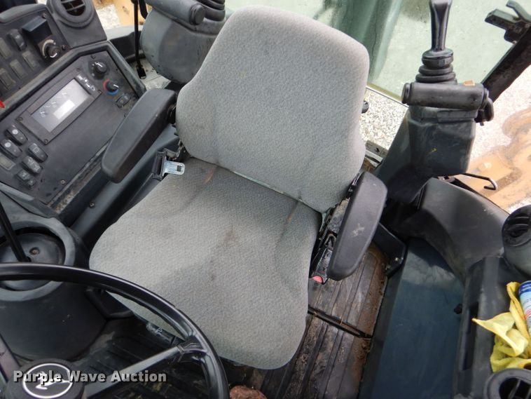 image for item DM4493 2007 John Deere 310SJ  backhoe