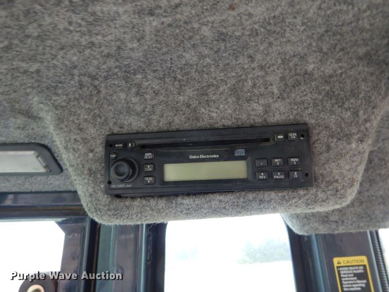 image for item DM4493 2007 John Deere 310SJ  backhoe