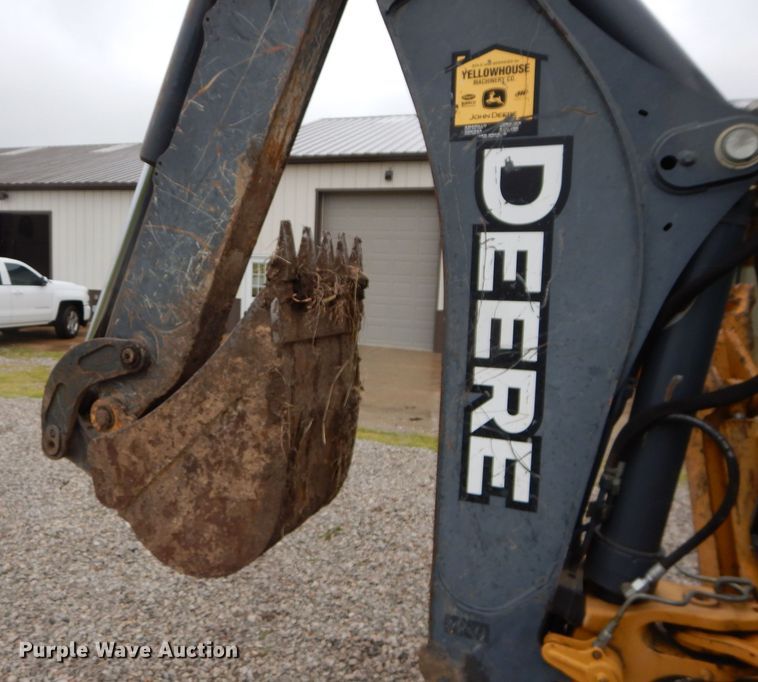 image for item DM4493 2007 John Deere 310SJ  backhoe