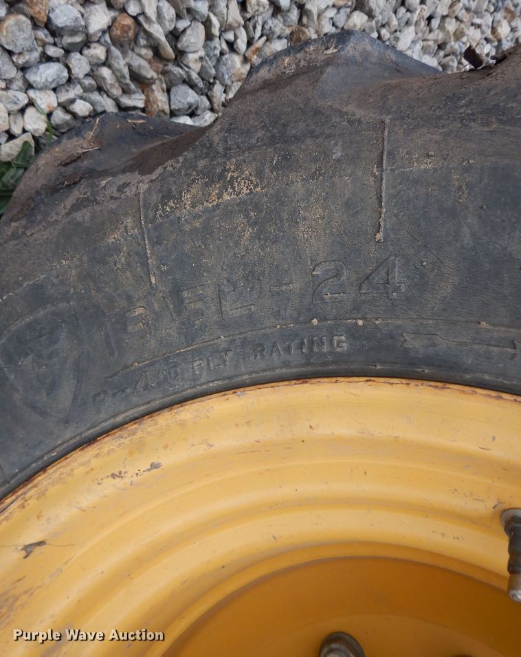 image for item DM4493 2007 John Deere 310SJ  backhoe