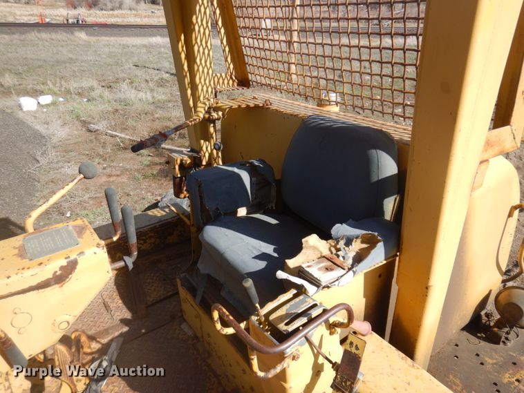 image for item DM5411 Caterpillar D7  dozer