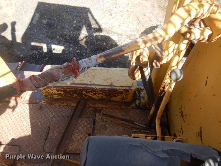 image for item DM5411 Caterpillar D7  dozer