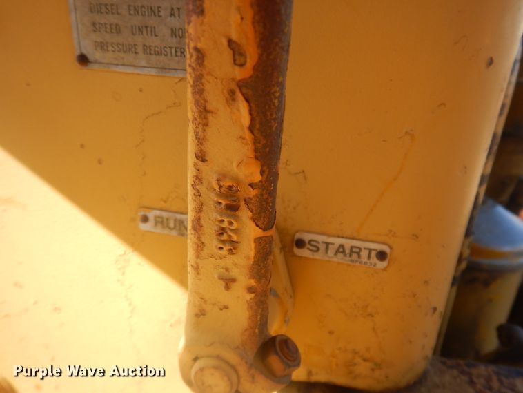 image for item DM5411 Caterpillar D7  dozer