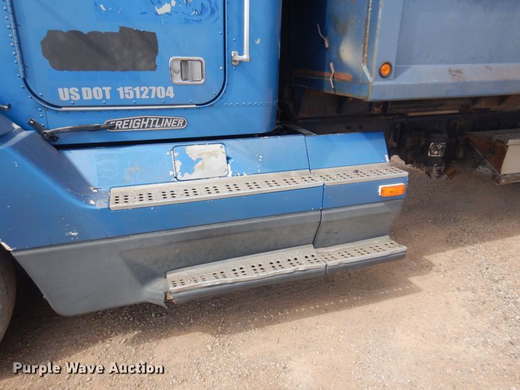 image for item DM5426 1994 Freightliner FLD  dump truck