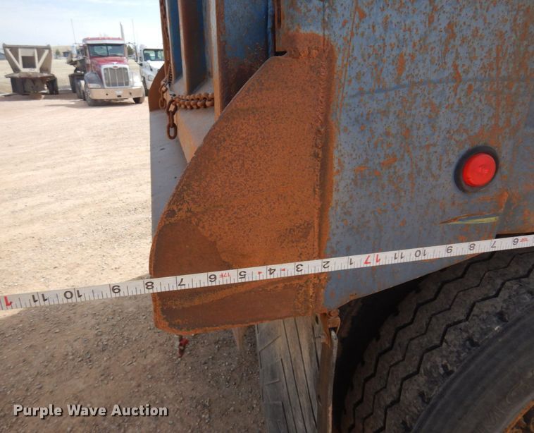 image for item DM5426 1994 Freightliner FLD  dump truck