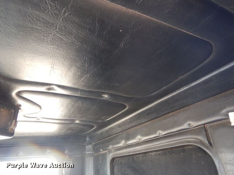 image for item DM5426 1994 Freightliner FLD  dump truck