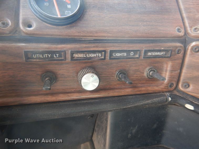 image for item DM5426 1994 Freightliner FLD  dump truck